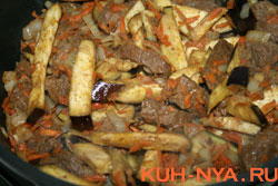      (Beef ragu white wine)
